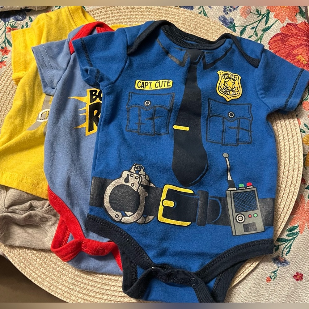Baby Boy 0 - 3 Month Three Piece Short Sleeve Onesie Bodysuit Bundle Mixed Brand